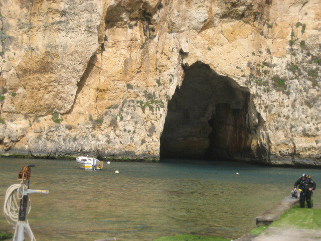 Diveshack Scuba School - Dive Center in Malta