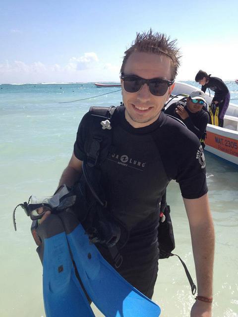 Akumal Dive Center - Dive Center